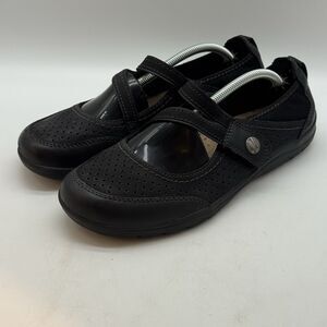 Earth Origins Tiffany Mary Janes Women's 9.5M Black Leather Hook & Loop Shoes